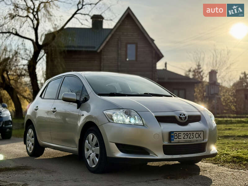 Хетчбек Toyota Auris 2007 в Миколаєві фото 3 Хетчбек Toyota Auris 2007 в Миколаєві