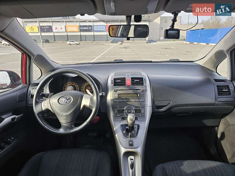 Хэтчбек Toyota Auris 2008 в Харькове фото 11 Хэтчбек Toyota Auris 2008 в Харькове