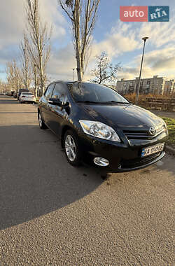 Хетчбек Toyota Auris 2012 в Києві