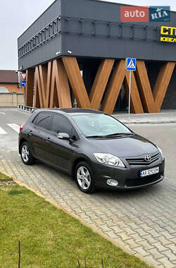 Хетчбек Toyota Auris 2012 в Києві