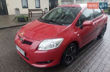 Хэтчбек Toyota Auris 2007 в Киеве