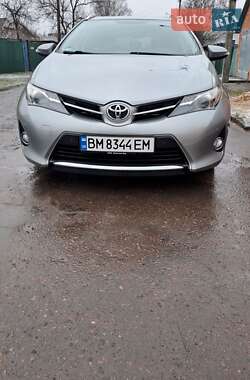 Универсал Toyota Auris 2014 в Недригайлове