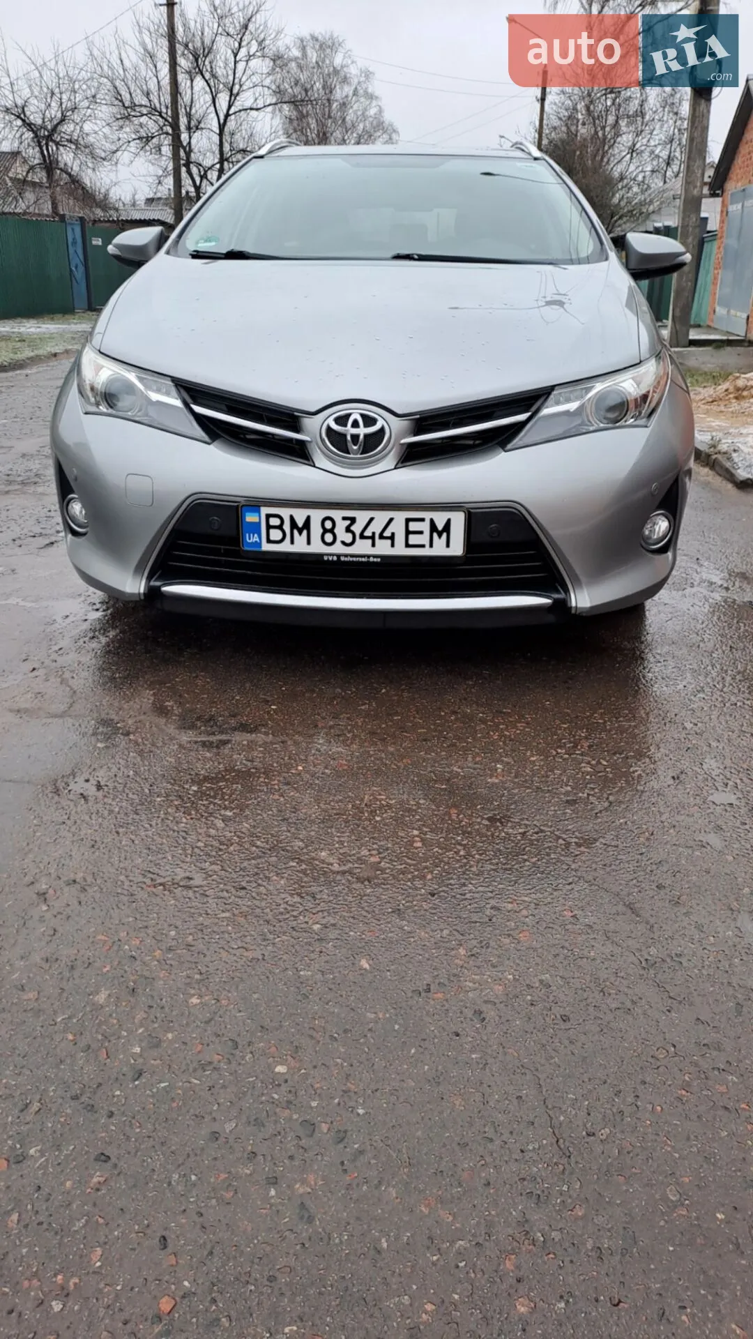 2014 Toyota Auris - фото 1