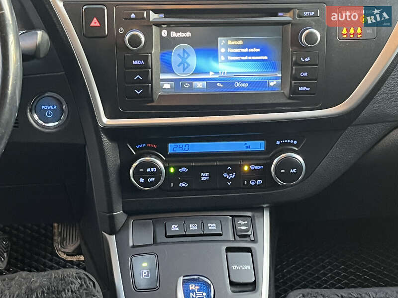 Хэтчбек Toyota Auris 2014 в Трускавце