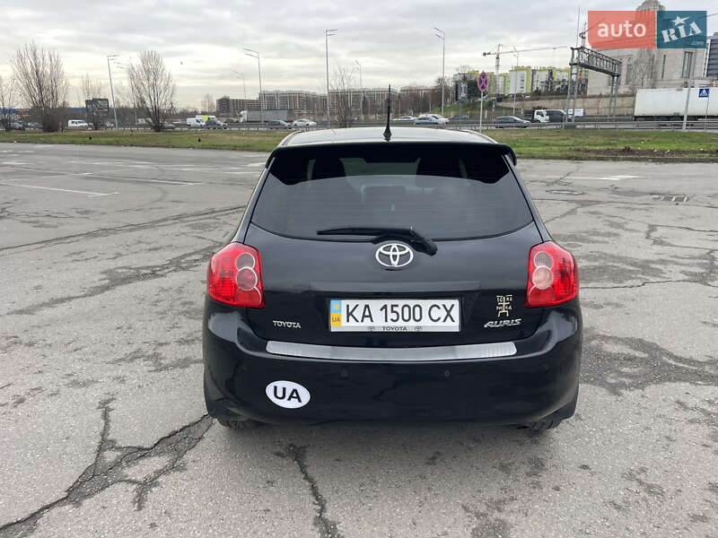 Хетчбек Toyota Auris 2008 в Києві