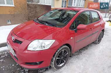 Хэтчбек Toyota Auris 2007 в Киеве