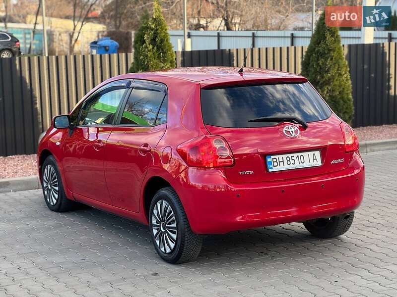 Хэтчбек Toyota Auris 2007 в Одессе