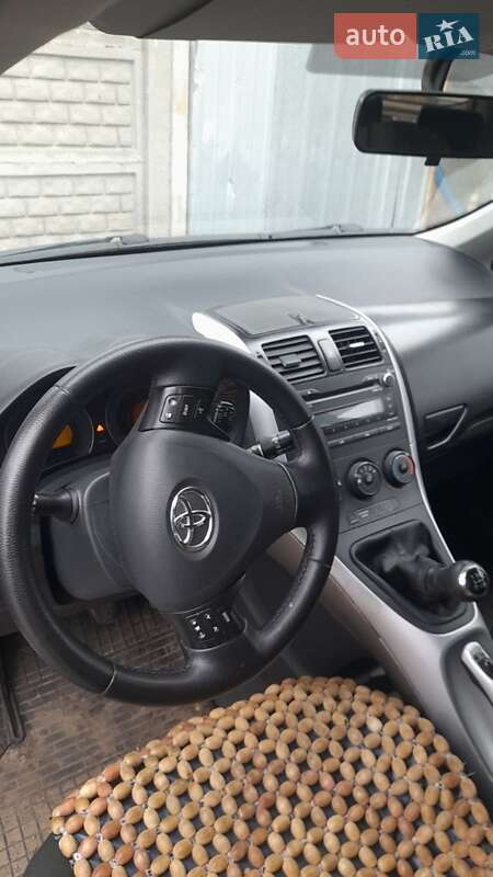Toyota Auris 2007