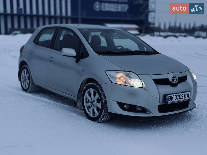 Toyota Auris 2008