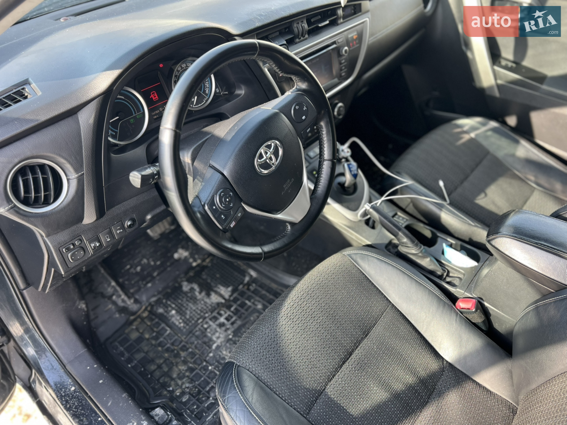 2013 Toyota Auris - мініатюра 6