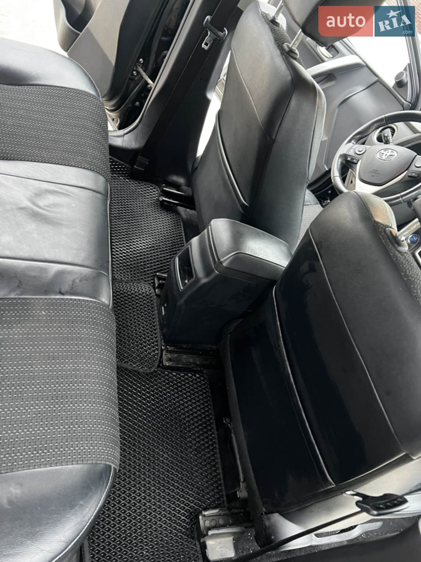 2013 Toyota Auris - мініатюра 16