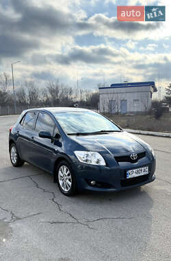Хэтчбек Toyota Auris 2008 в Запорожье