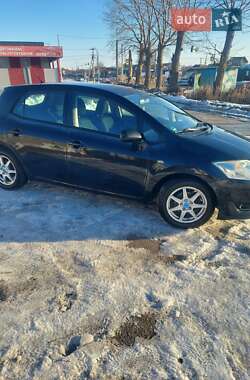 Хэтчбек Toyota Auris 2007 в Вышгороде