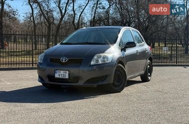 Хэтчбек Toyota Auris 2007 в Днепре