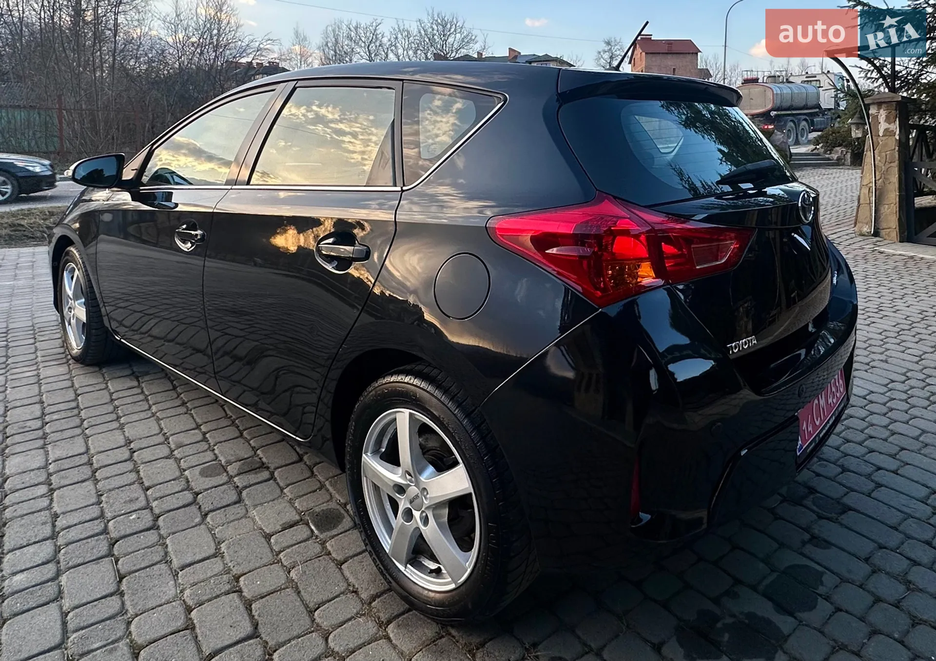 2014 Toyota Auris - мініатюра 12