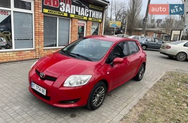 Хэтчбек Toyota Auris 2007 в Николаеве