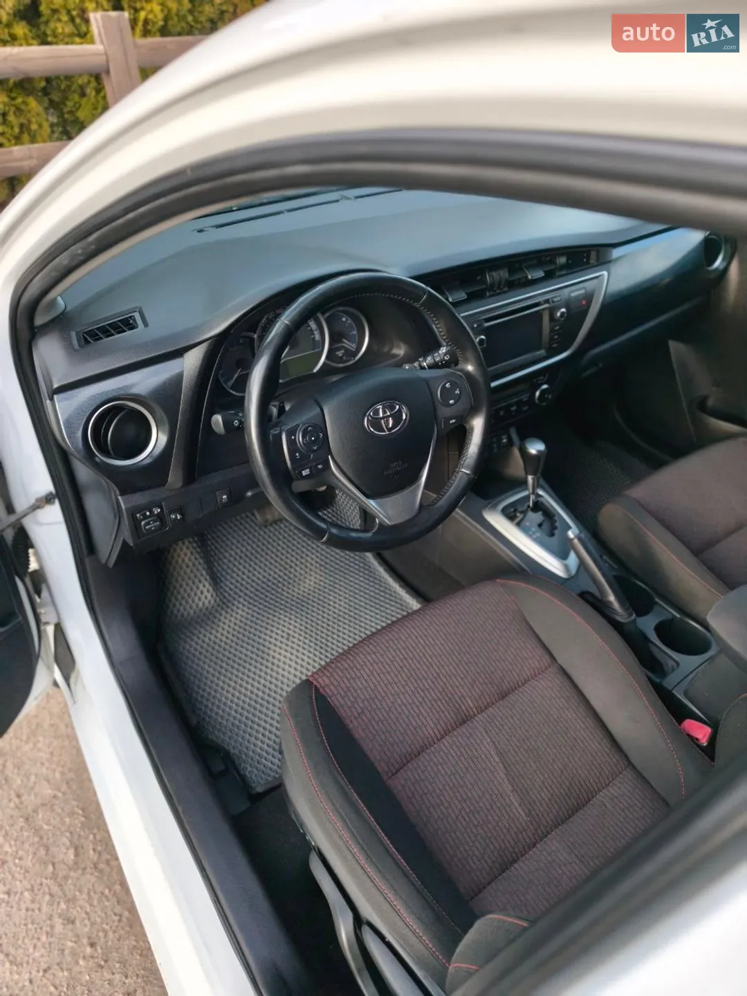 2013 Toyota Auris - мініатюра 30