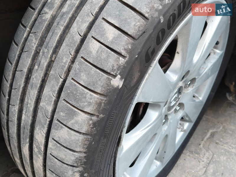 Хэтчбек Toyota Auris 2010 в Хмельницком фото 34 Хэтчбек Toyota Auris 2010 в Хмельницком