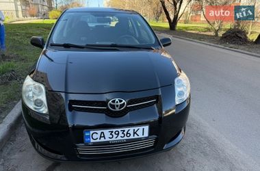 Хетчбек Toyota Auris 2007 в Черкасах
