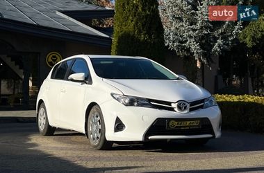 Хетчбек Toyota Auris 2014 в Львові