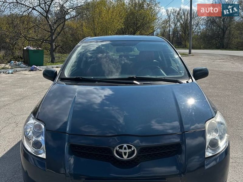 Хэтчбек Toyota Auris 2007 в Днепре