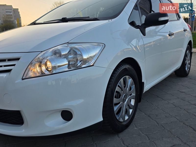 Хэтчбек Toyota Auris 2013 в Хмельницком фото 19 Хэтчбек Toyota Auris 2013 в Хмельницком