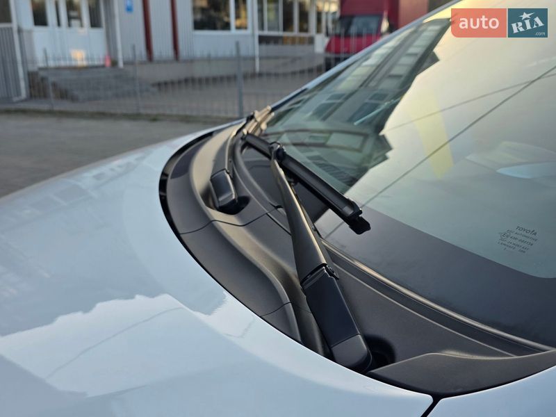 Хэтчбек Toyota Auris 2013 в Хмельницком фото 22 Хэтчбек Toyota Auris 2013 в Хмельницком