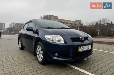 Хетчбек Toyota Auris 2007 в Львові
