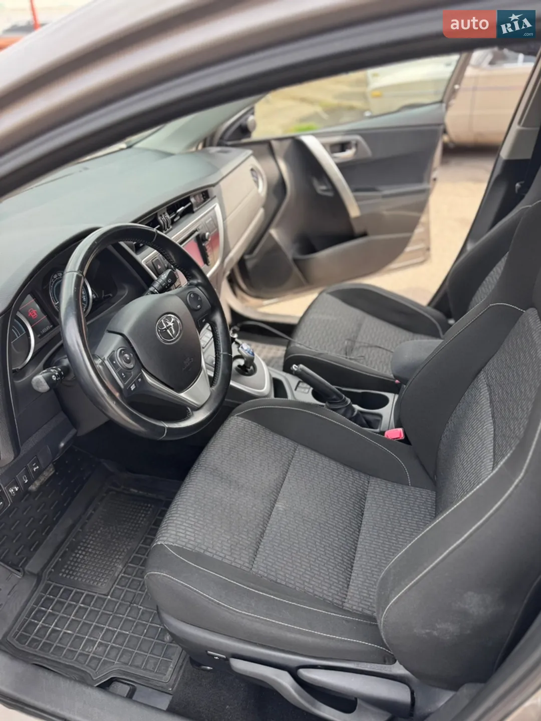 2014 Toyota Auris - мініатюра 4