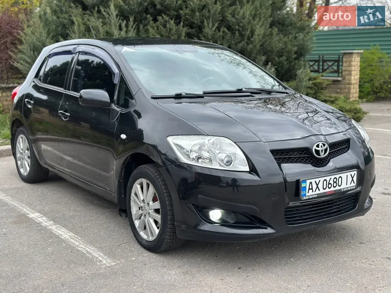 Toyota Auris