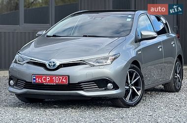 Хэтчбек Toyota Auris 2017 в Дрогобыче