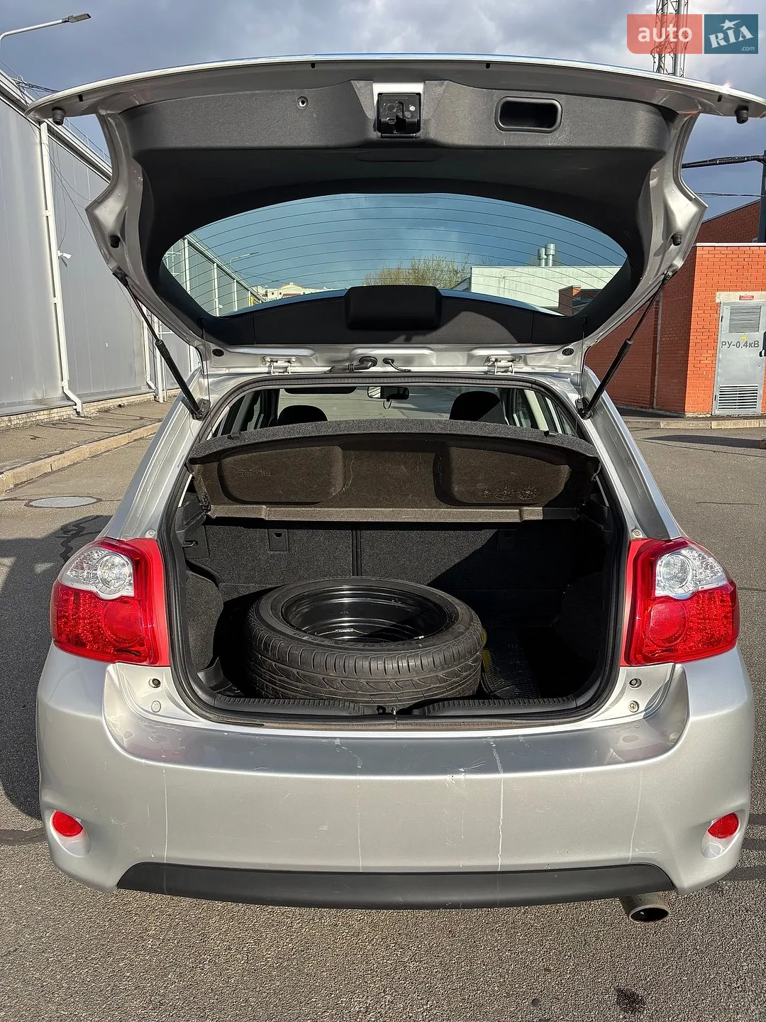2011 Toyota Auris - мініатюра 5