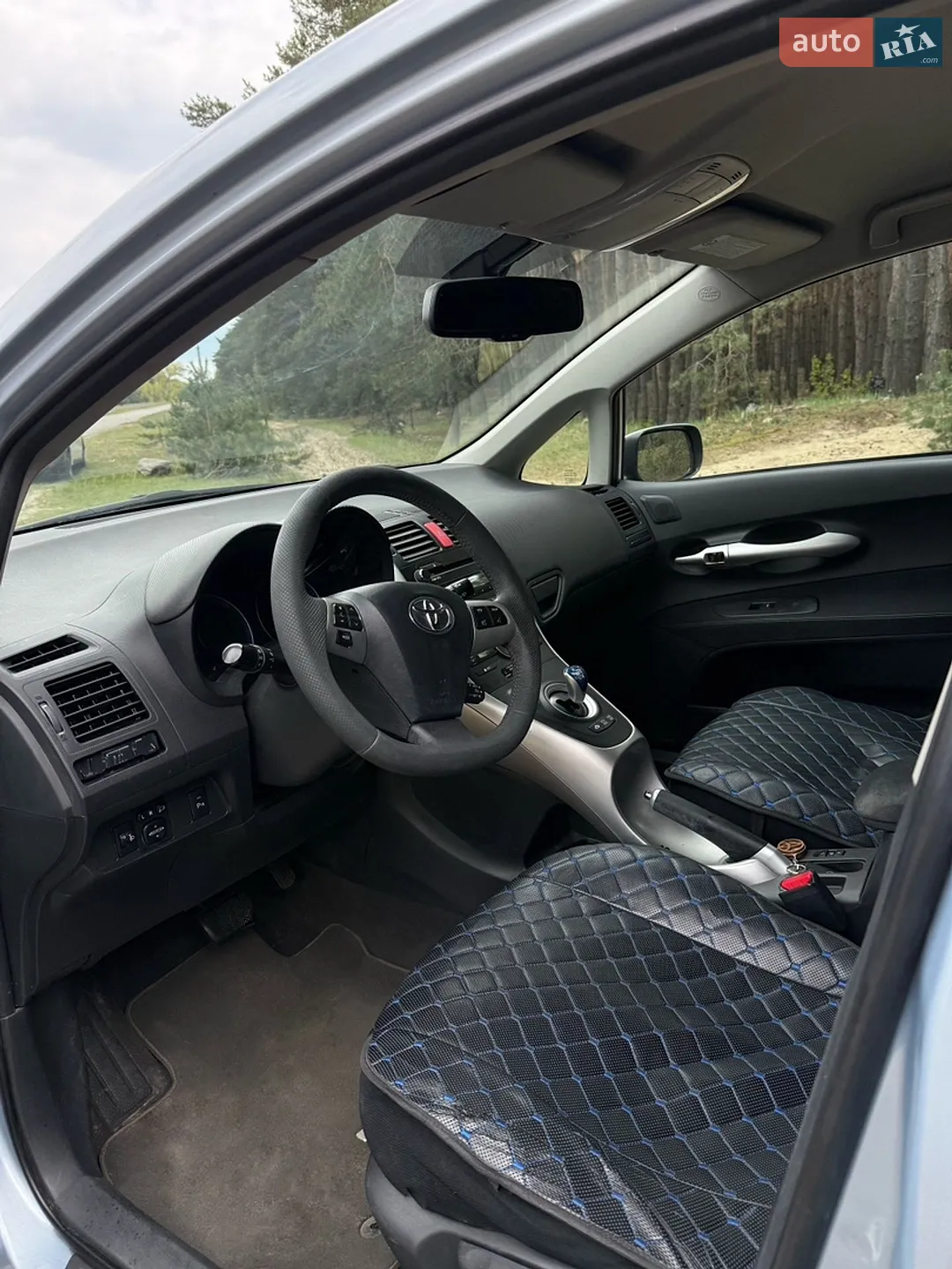 2011 Toyota Auris - мініатюра 5