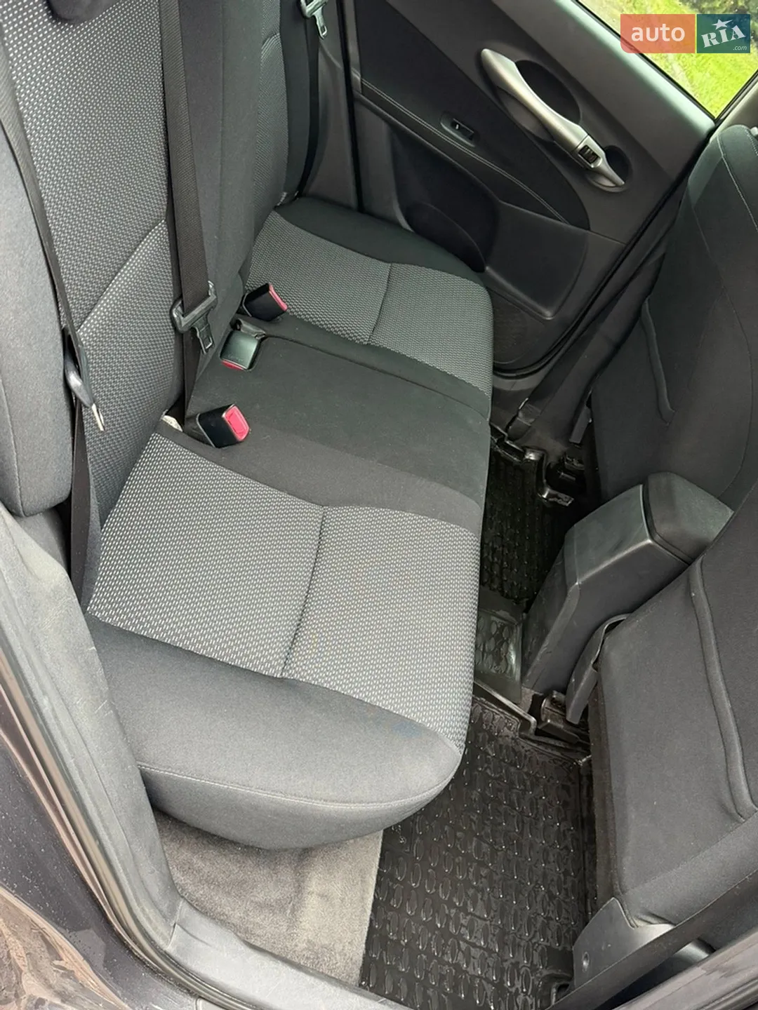 2011 Toyota Auris - мініатюра 28