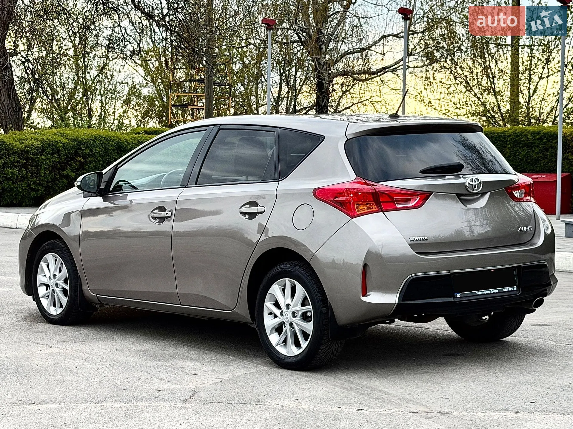 2013 Toyota Auris - мініатюра 4