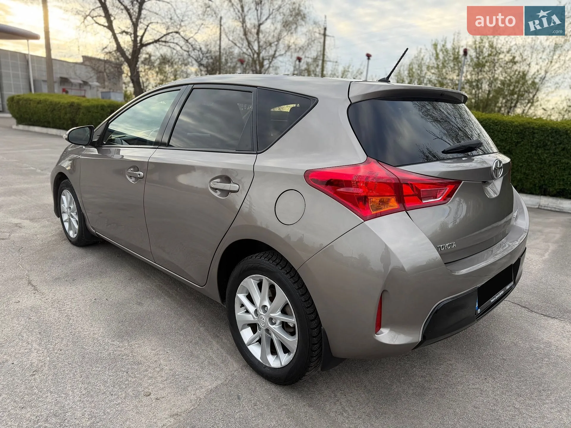 2013 Toyota Auris - мініатюра 15