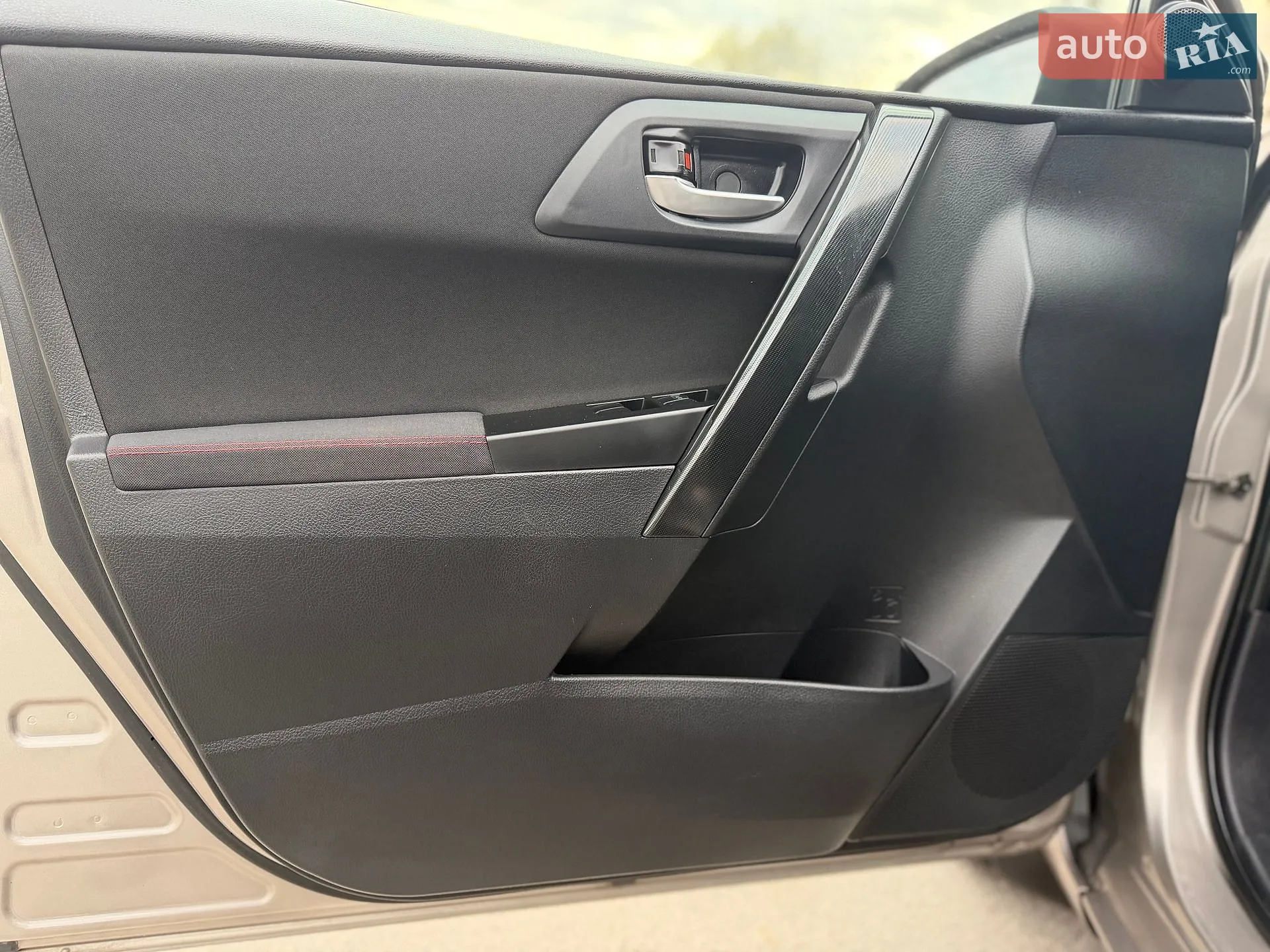 2013 Toyota Auris - мініатюра 23