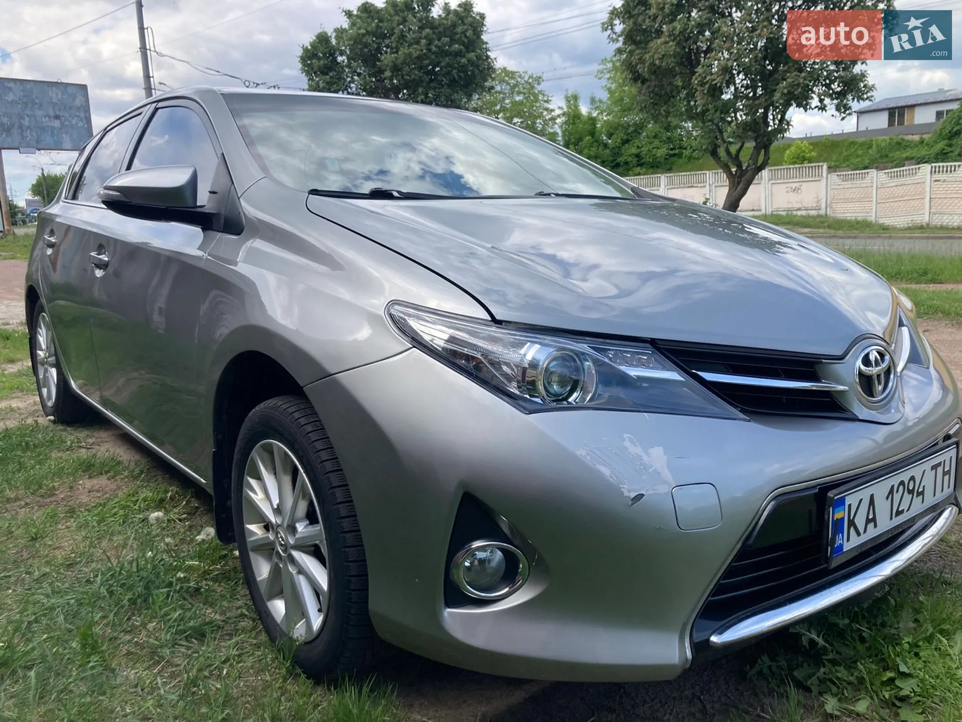2014 Toyota Auris - мініатюра 2