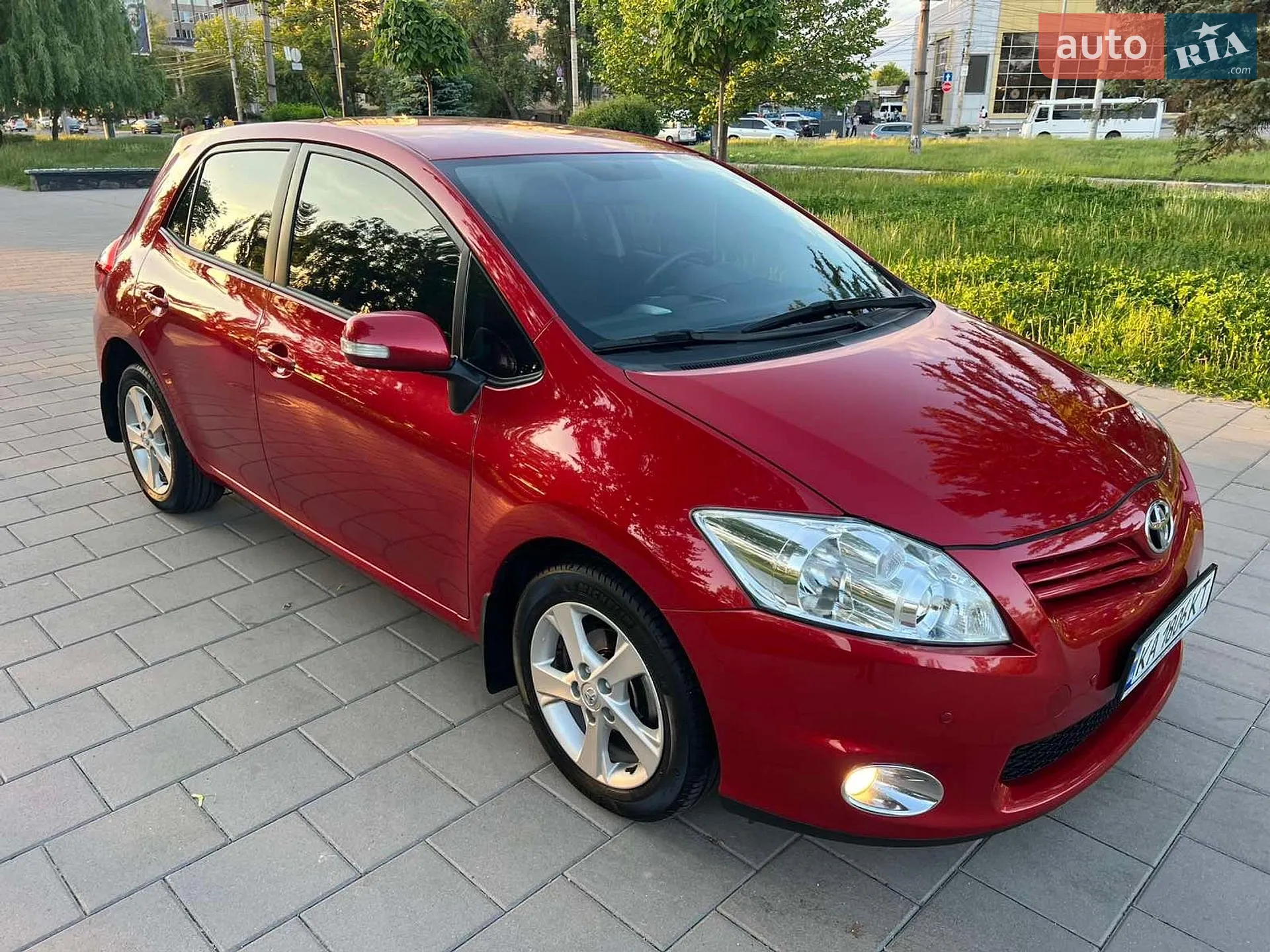 2011 Toyota Auris - мініатюра 14