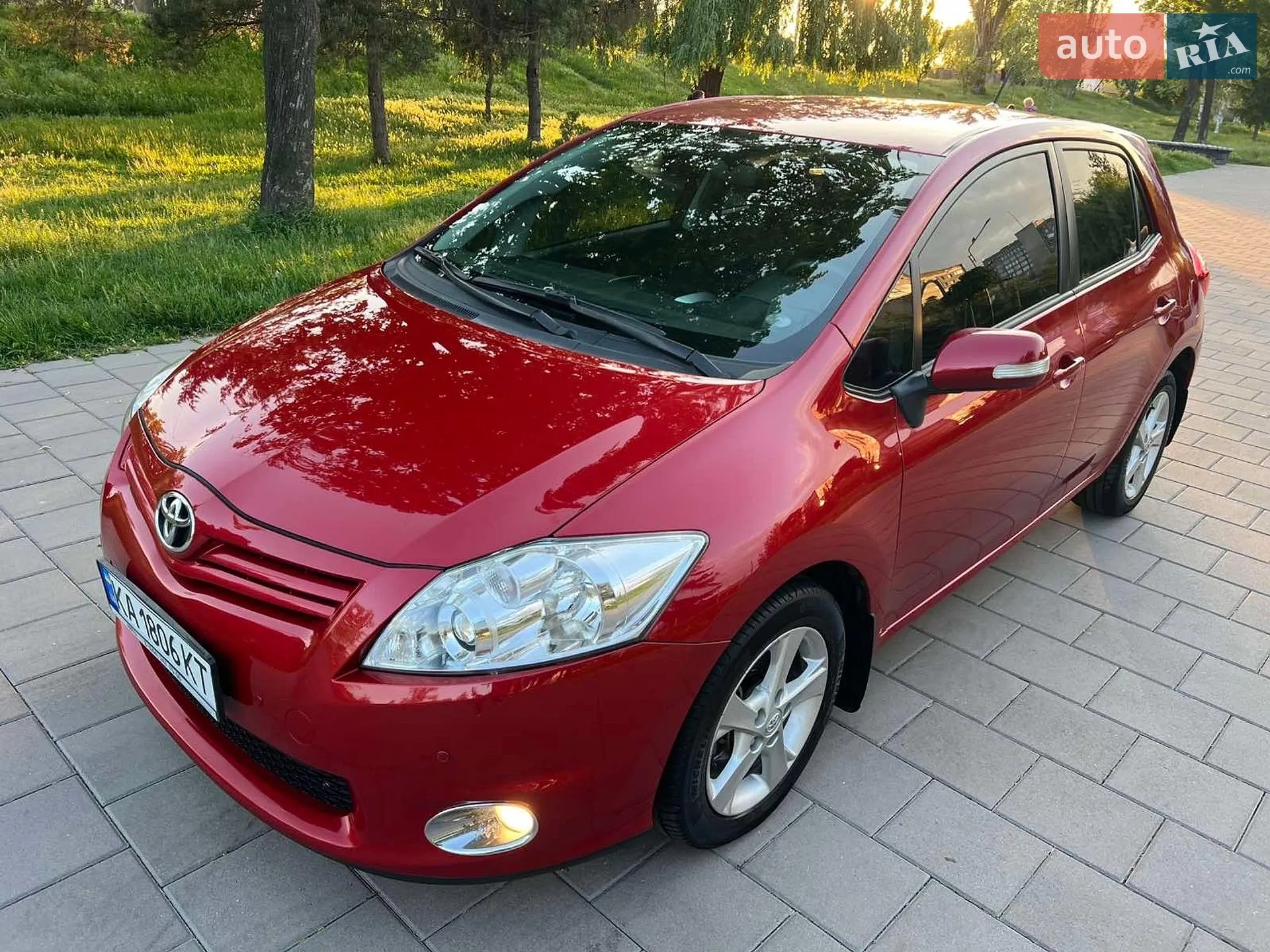 2011 Toyota Auris - мініатюра 18