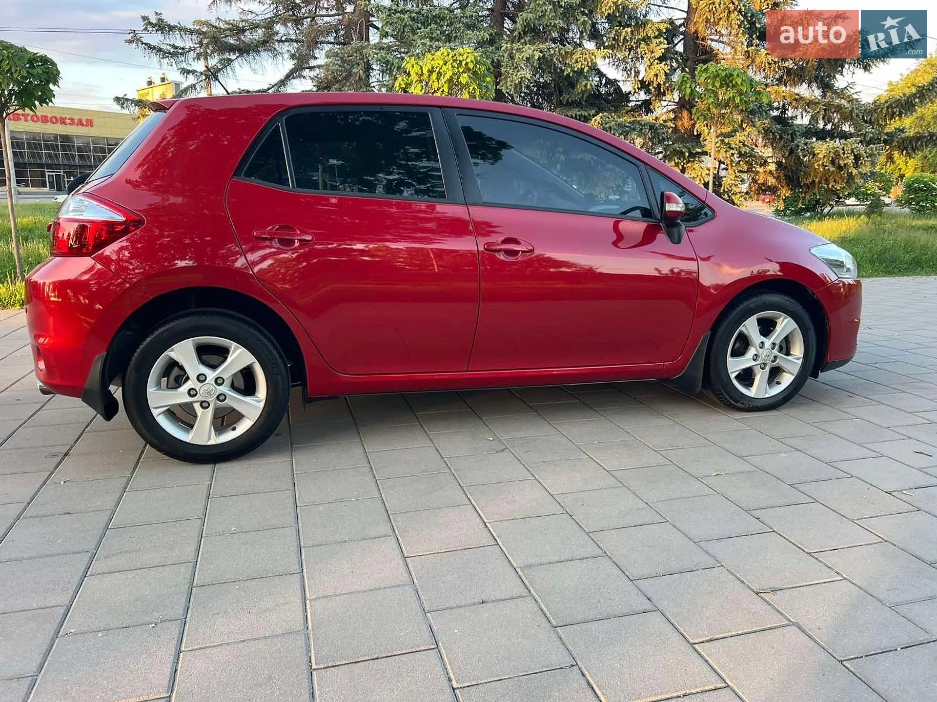2011 Toyota Auris - мініатюра 27