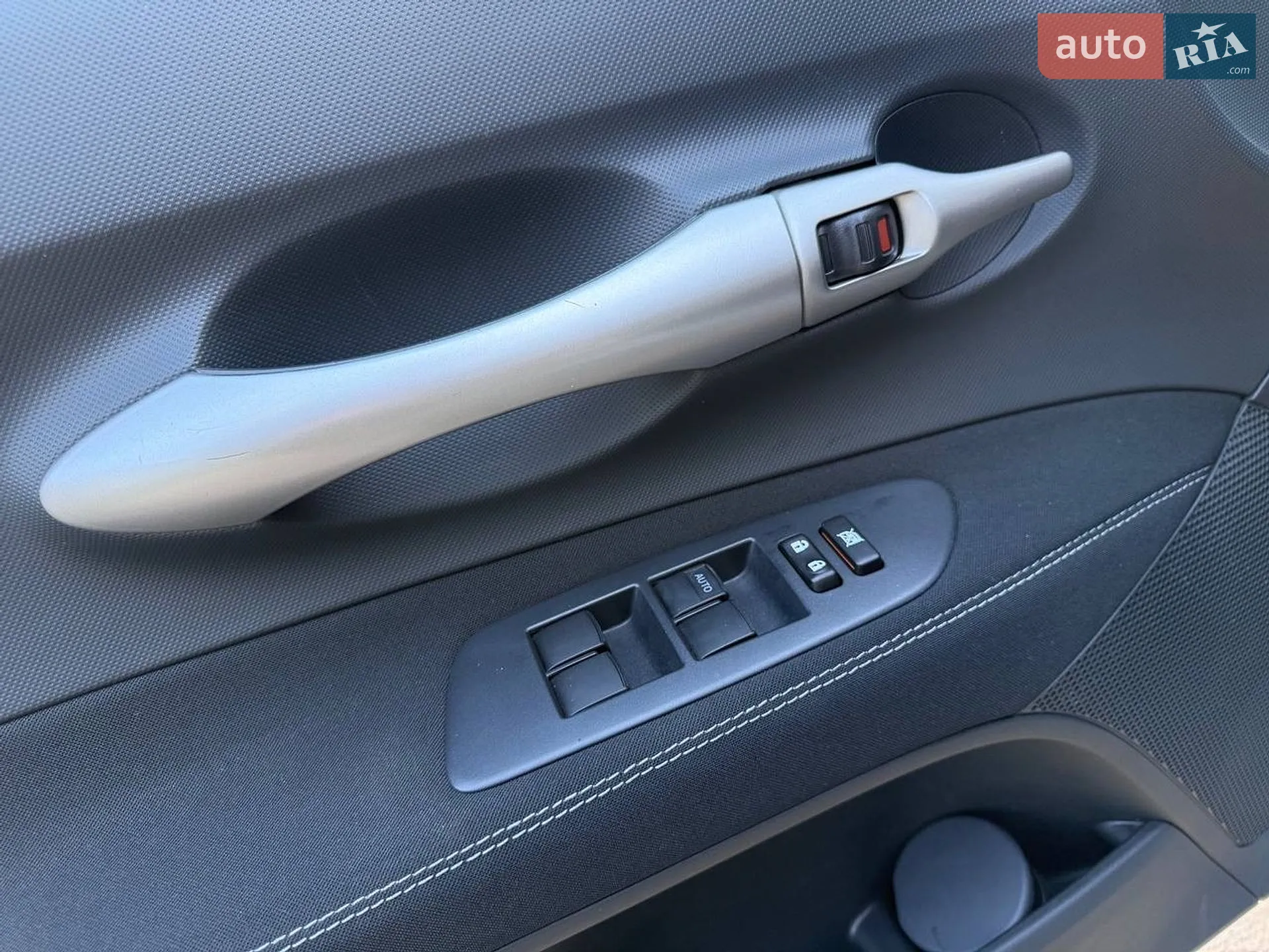 2010 Toyota Auris - мініатюра 51