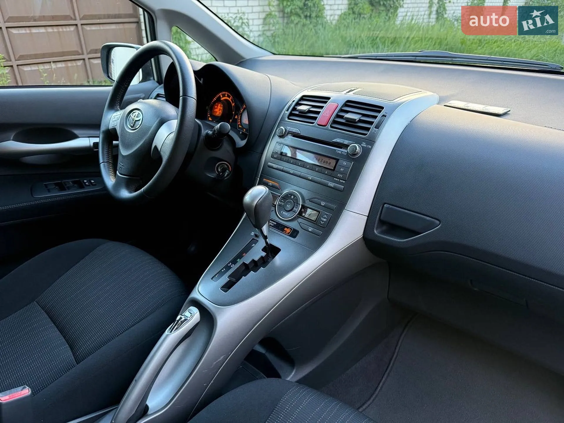 2010 Toyota Auris - мініатюра 82