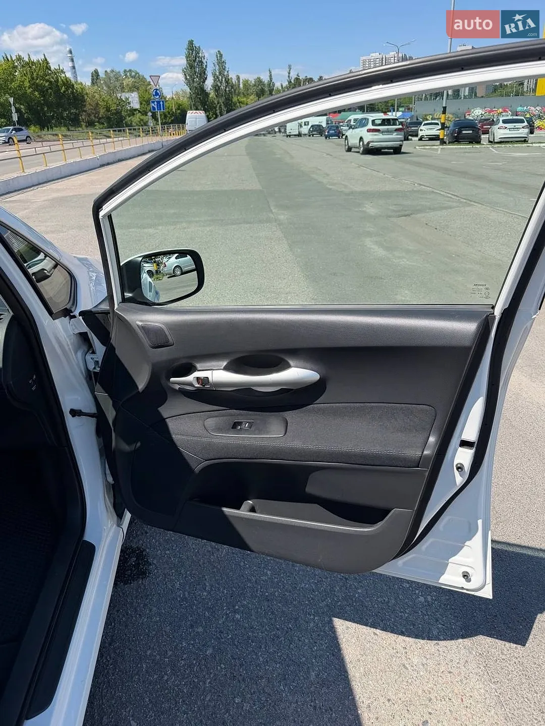 2012 Toyota Auris - мініатюра 16