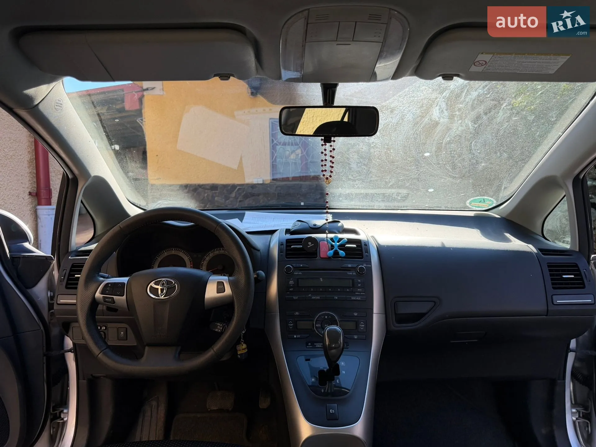 2011 Toyota Auris - мініатюра 9