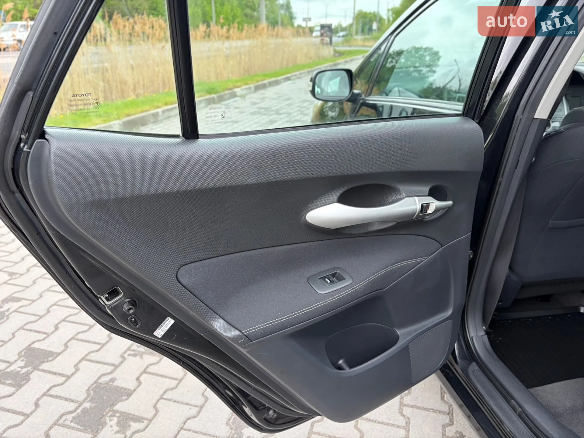 2010 Toyota Auris - мініатюра 28