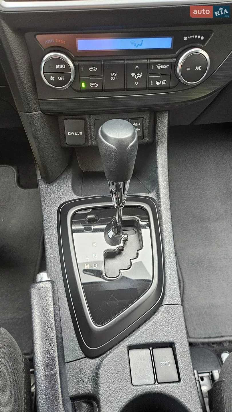 2013 Toyota Auris - мініатюра 33