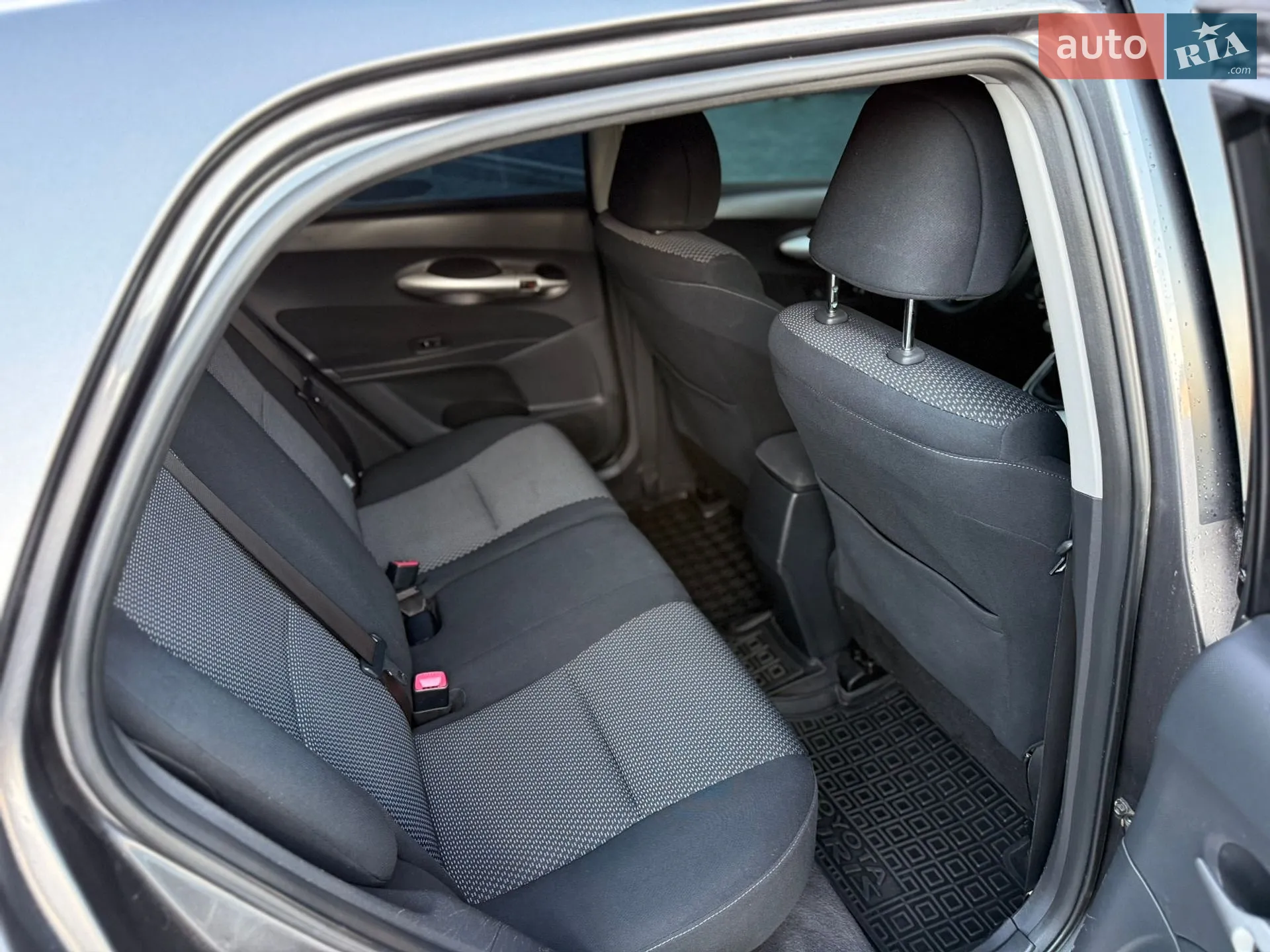 2010 Toyota Auris - мініатюра 42