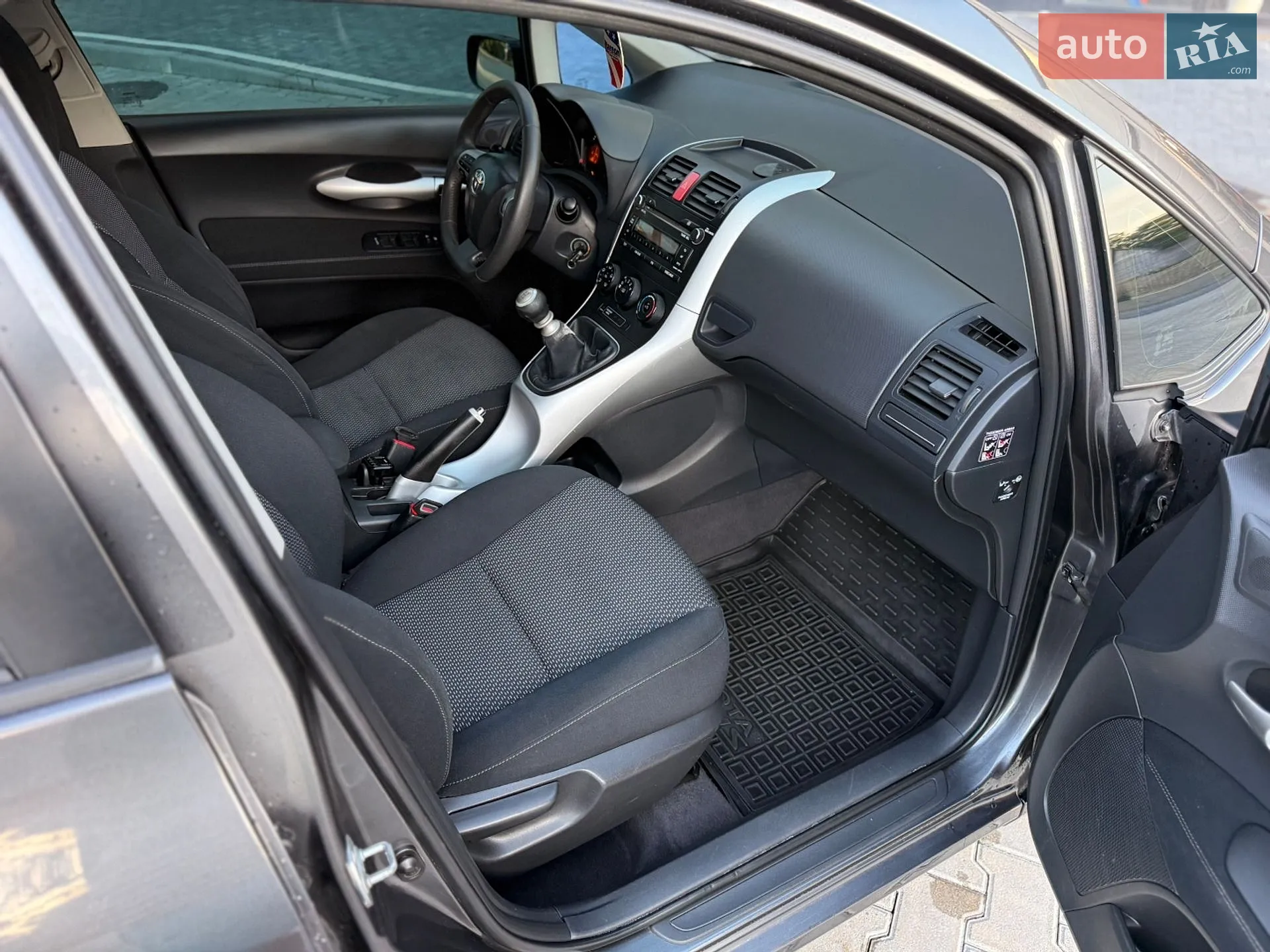 2010 Toyota Auris - мініатюра 53