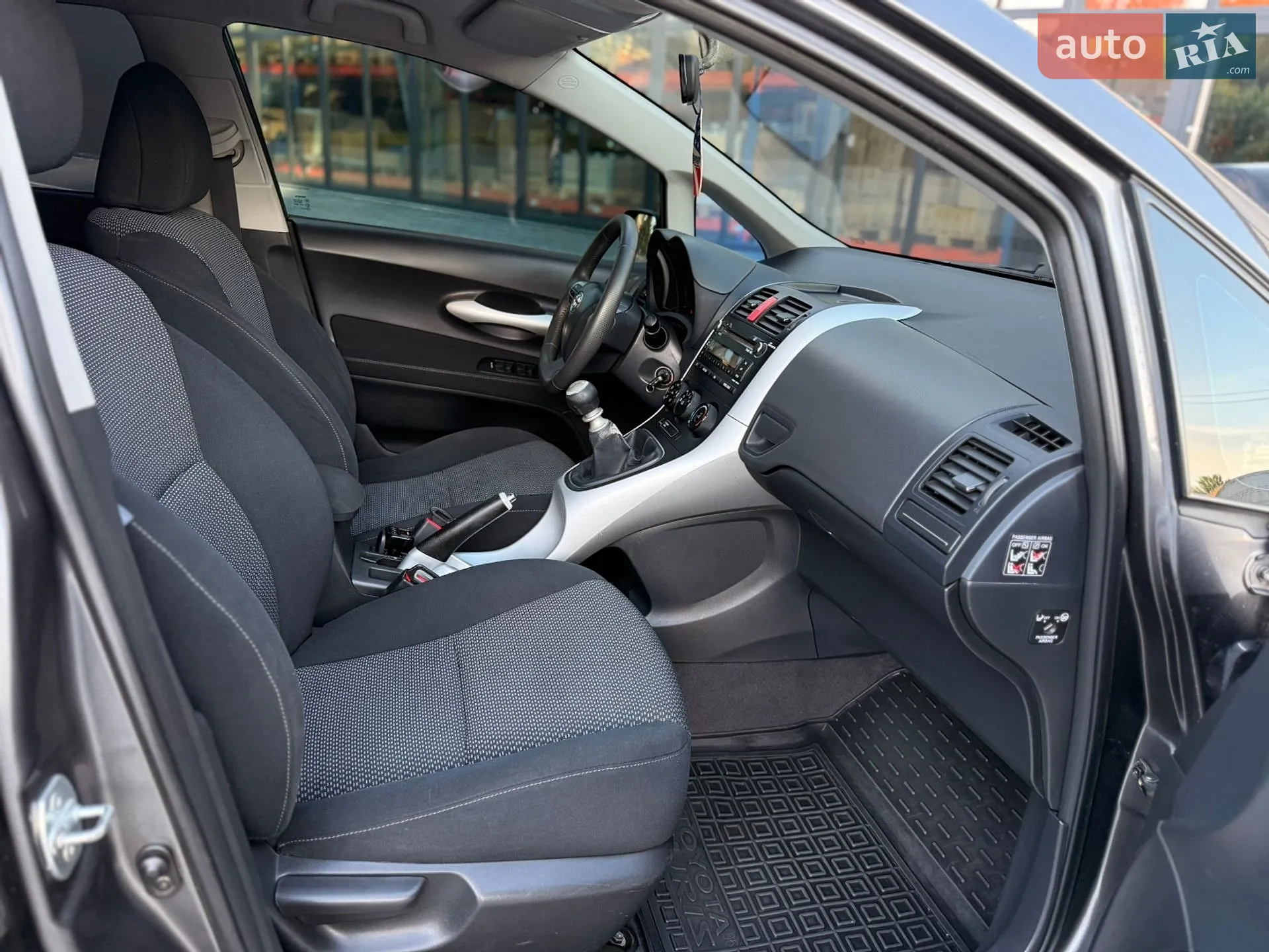2010 Toyota Auris - мініатюра 59